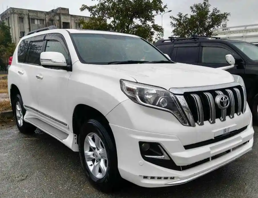 Hire Toyota Prado 2009-2025 on Rent