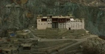 5 Days Hunza and Naltar Valley Tour By Air
