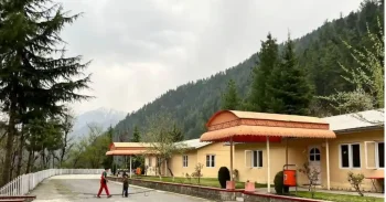 6 Days Neelum Valley Deluxe Tour Package
