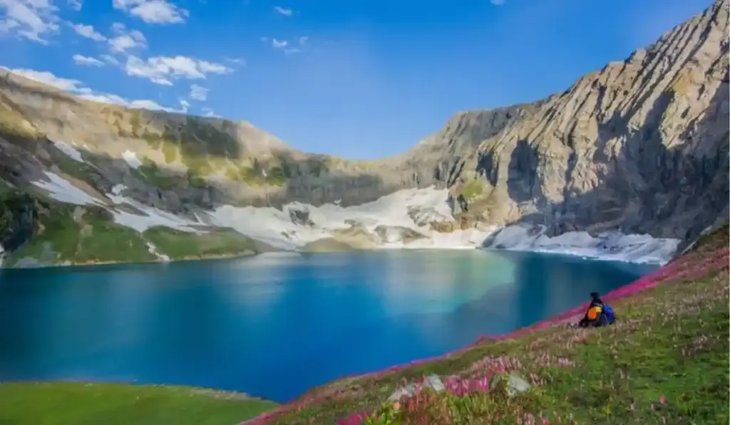 7 Days Neelum Valley Private Tour Package From Karachi