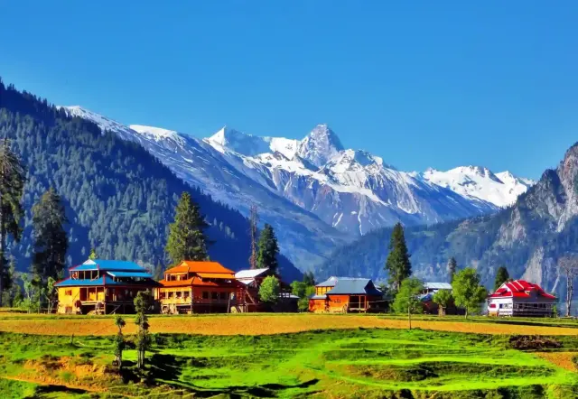 Neelum Valley Tour Packages