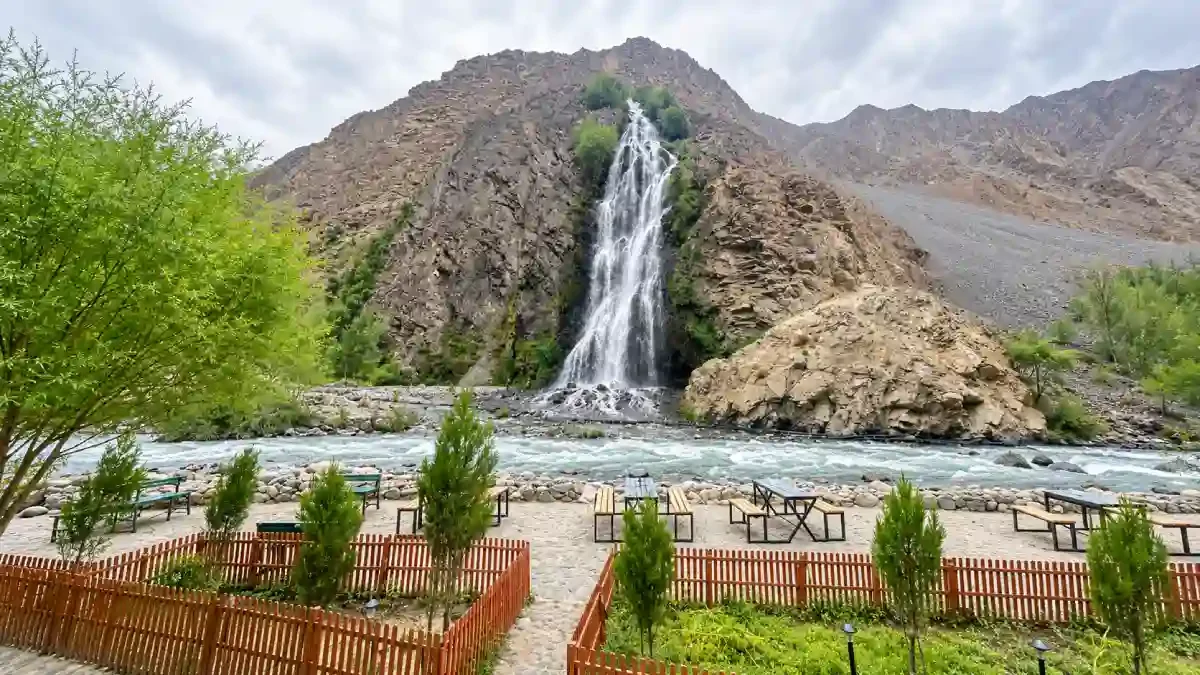 3 Days Skardu Autumn Tour by Air